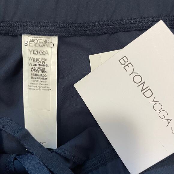 New Beyond Yoga City Chic Wide Leg Cargo Pant in Color NCNVY (Navy) - Size L - Picture 6 of 7